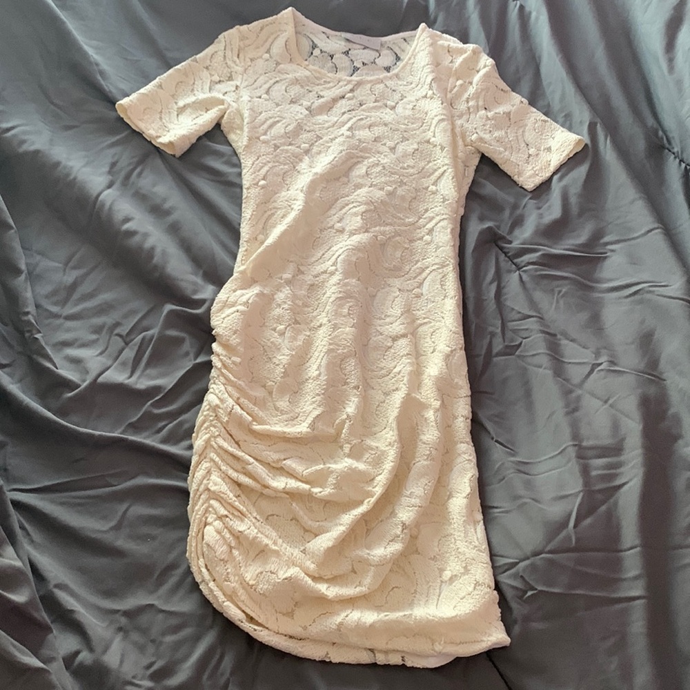 Off-White Lace Form Fitting Midi Dress Size 6